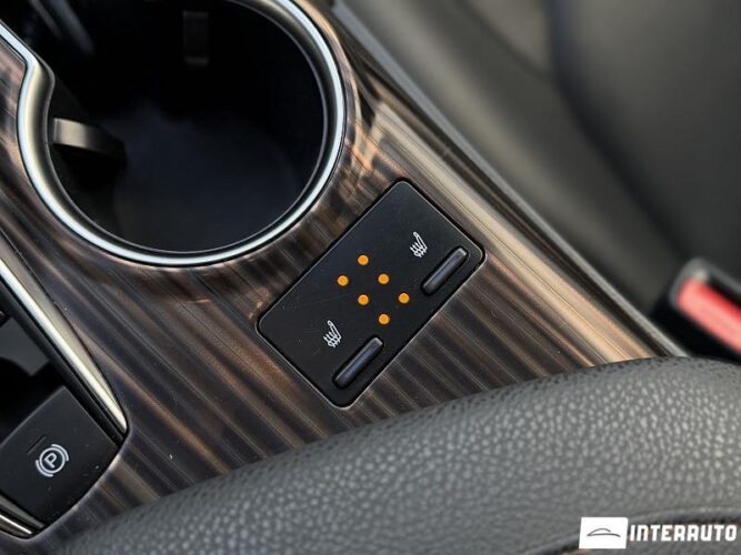 Toyota Camry 52 toyota Camry 2019