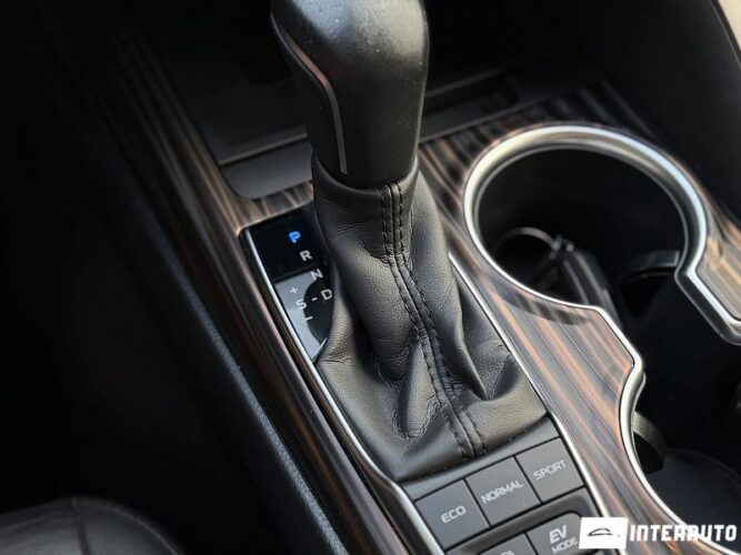 Toyota Camry 49 toyota Camry 2019
