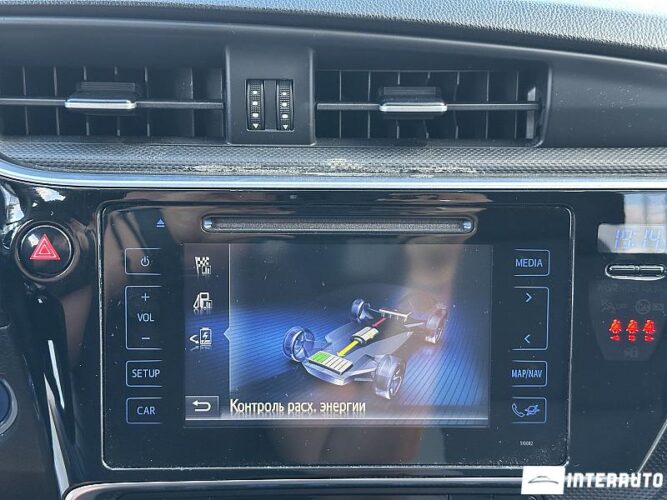 toyota Auris 2016