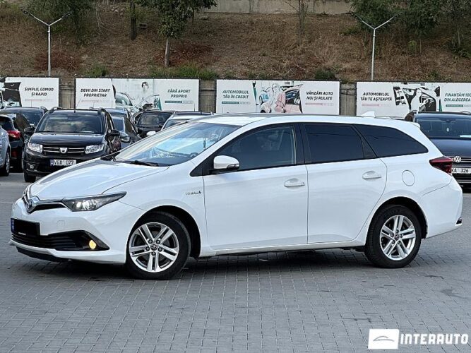 toyota Auris 2016