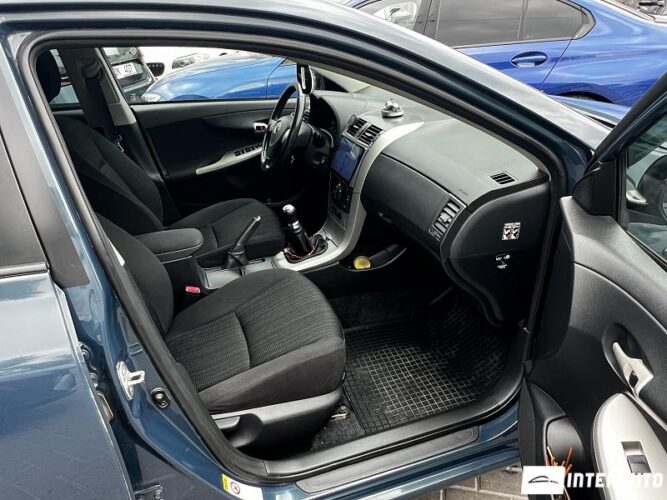 Toyota Corolla 32 toyota Corolla 2007