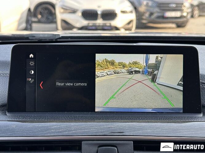 bmw 330E 2018