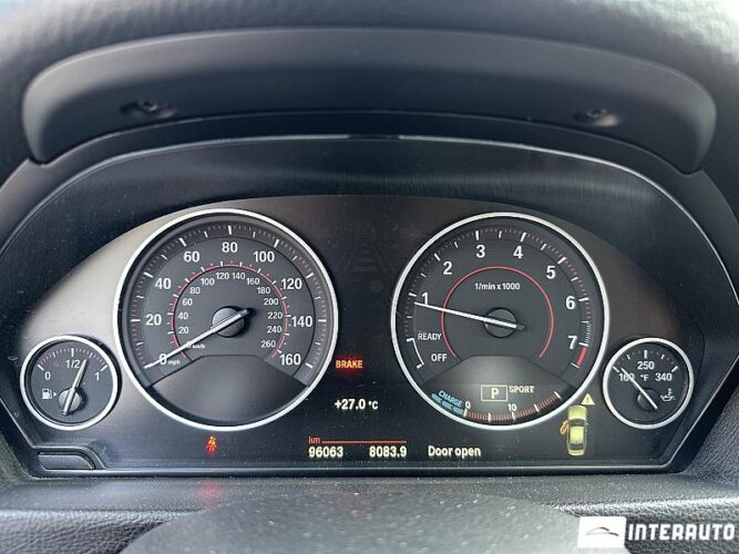 bmw 330E 2018