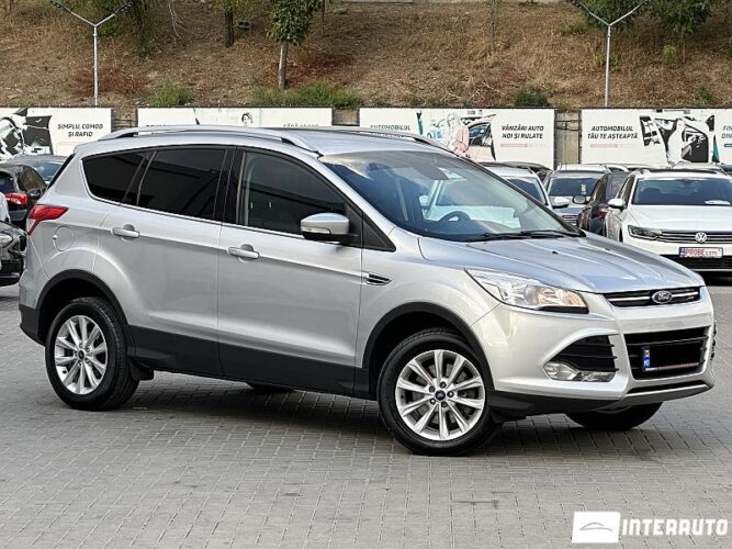 Ford Kuga 2016 doar la InterAuto