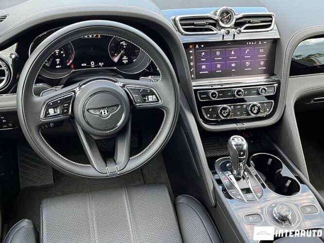 bentley Bentayga 2021