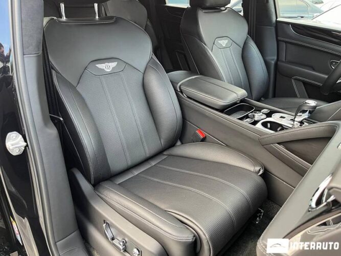 bentley Bentayga 2021