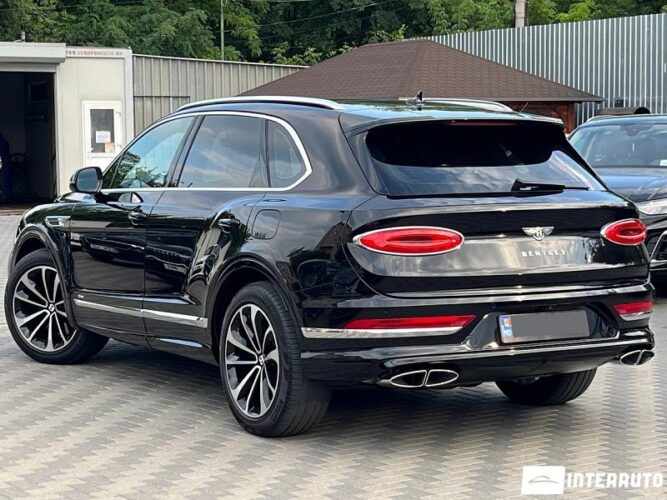 bentley Bentayga 2021