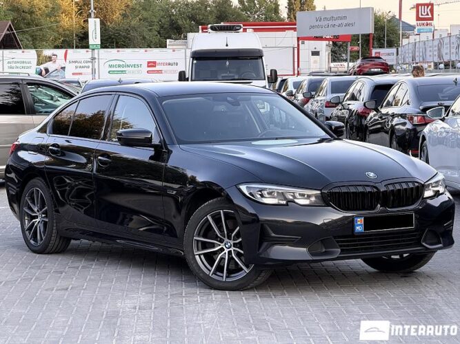 bmw 330E 2022