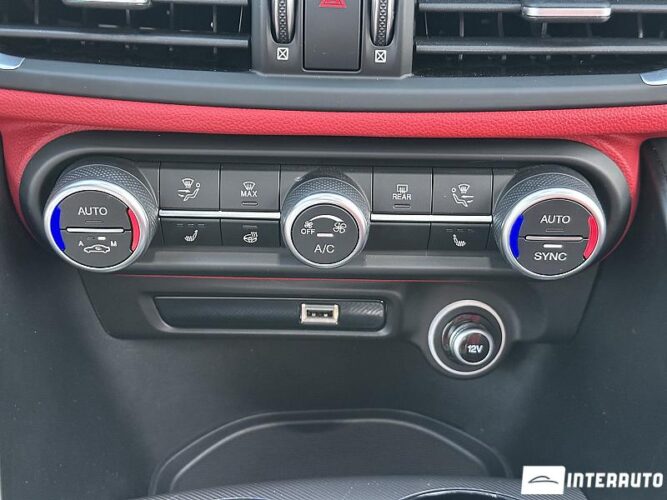 alfa romeo Giulia 2021