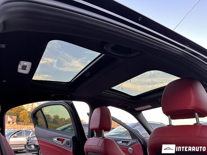 alfa romeo Giulia 2021