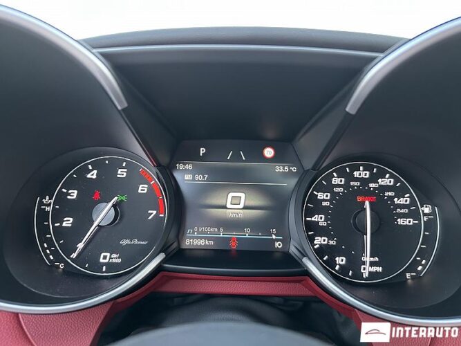 alfa romeo Giulia 2021
