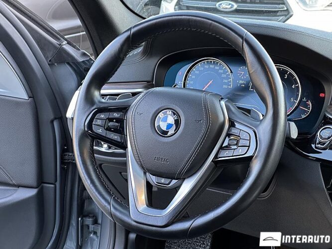 BMW 520 42 bmw 520 2017