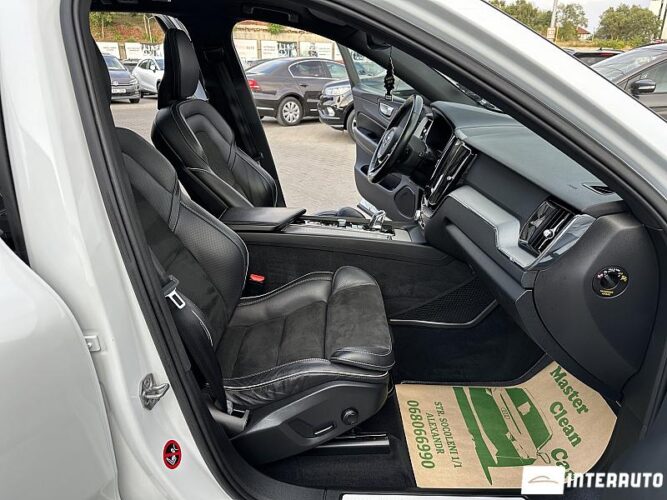 volvo XC 60 2018