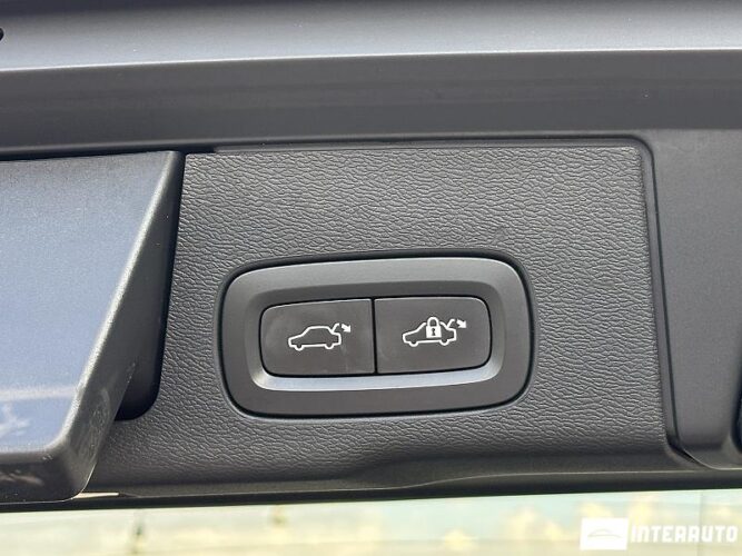 volvo XC 60 2018