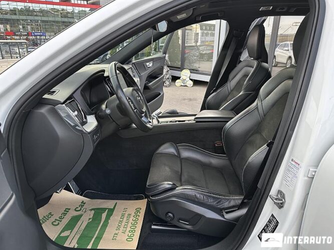 volvo XC 60 2018