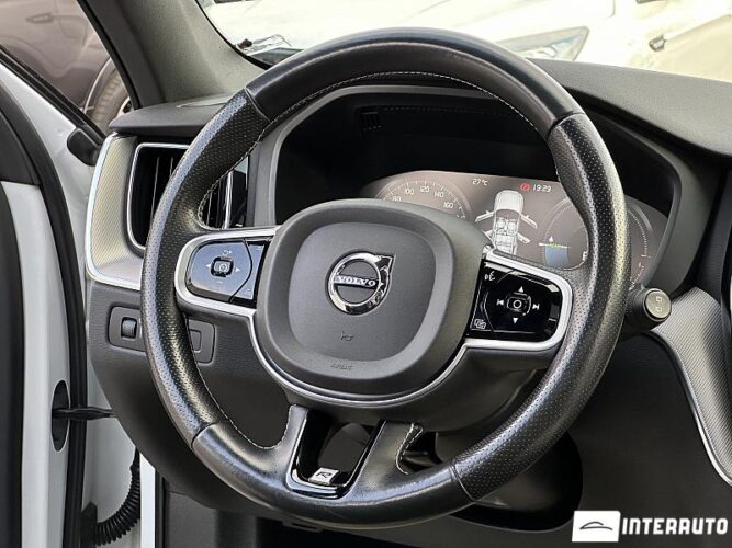 volvo XC 60 2018