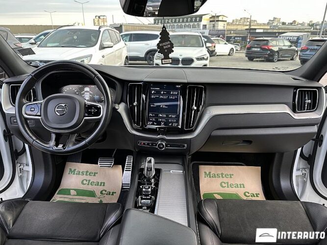 volvo XC 60 2018