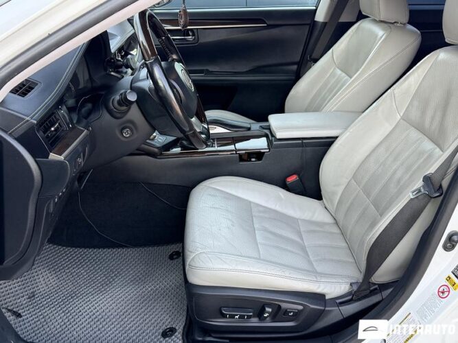 Lexus ES 300h 34 lexus ES 300h 2017