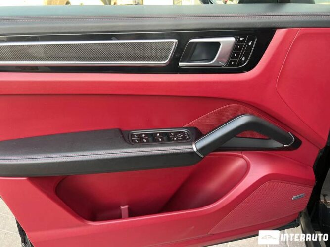 porsche Cayenne 2018