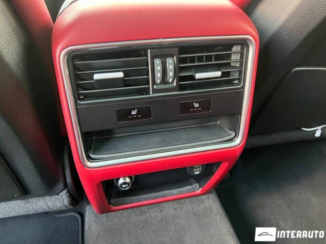 porsche Cayenne 2018