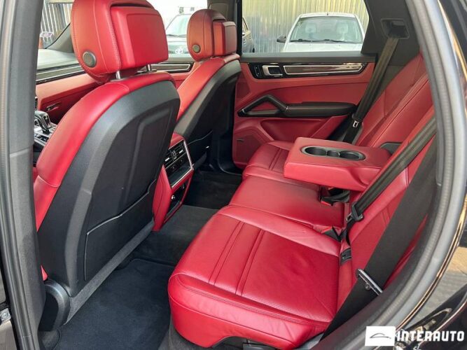 porsche Cayenne 2018