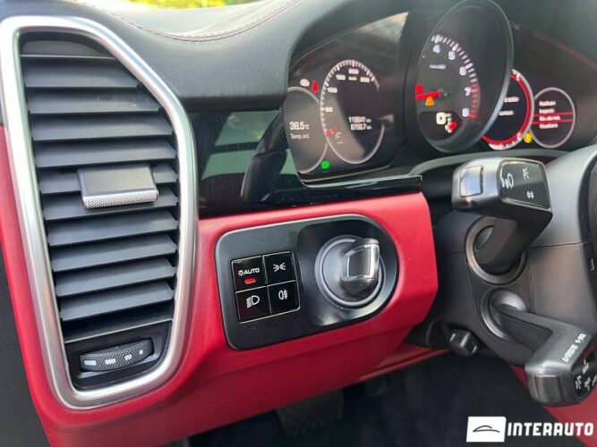 porsche Cayenne 2018