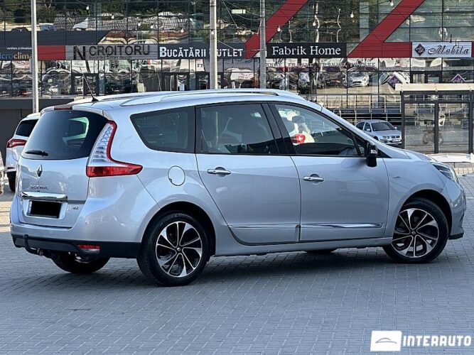 renault Grand Scenic 2015