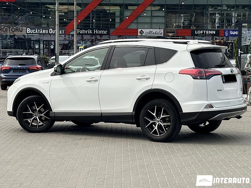 Toyota Rav-4