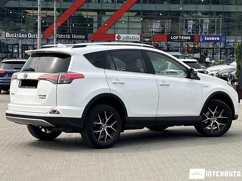 Toyota Rav-4