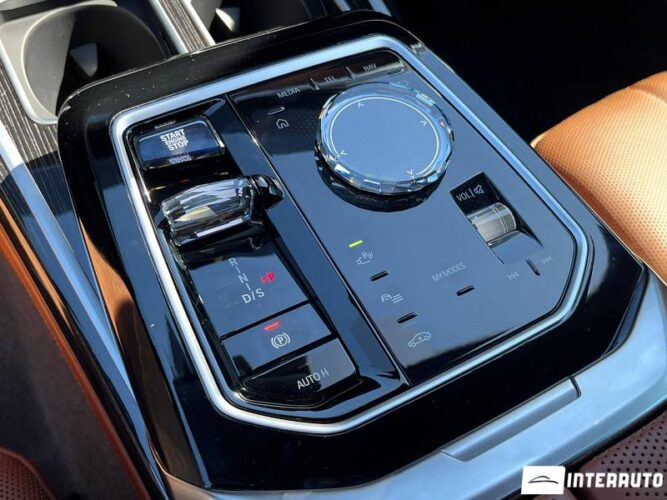 BMW 750e XDrive 53 bmw 750e XDrive 2023