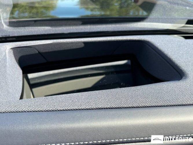BMW 750e XDrive 44 bmw 750e XDrive 2023