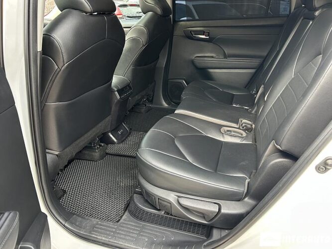 toyota Highlander 2023