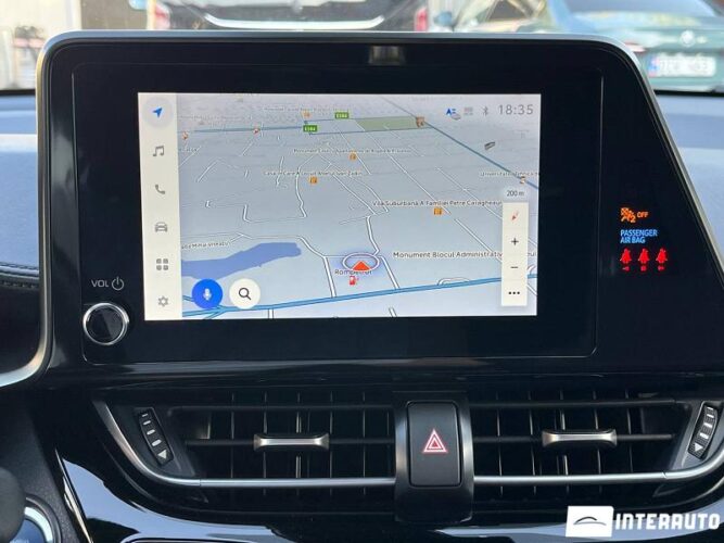 Toyota C-HR 40 toyota C-HR 2022