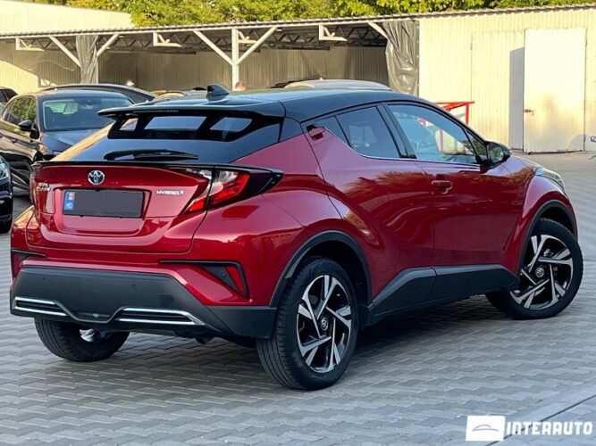 Toyota C-HR 33 toyota C-HR 2022