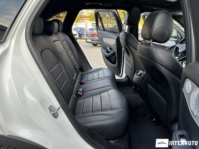 Mercedes GLC 350e 46 mercedes GLC 350e 2019
