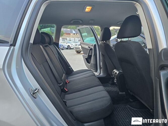 Volkswagen Passat 42 volkswagen Passat 2012