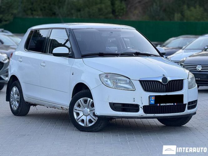 Skoda Fabia 2008 doar la InterAuto