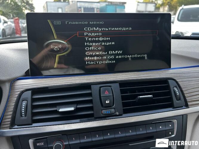 bmw 320 2012