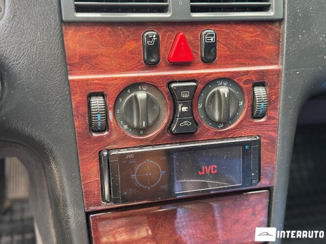 Mercedes E 220 33 mercedes E 220 1997