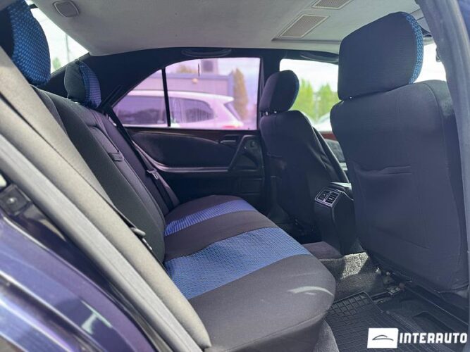 Mercedes E 220 36 mercedes E 220 1997