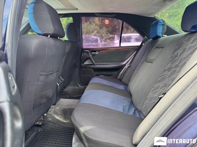 Mercedes E 220 37 mercedes E 220 1997
