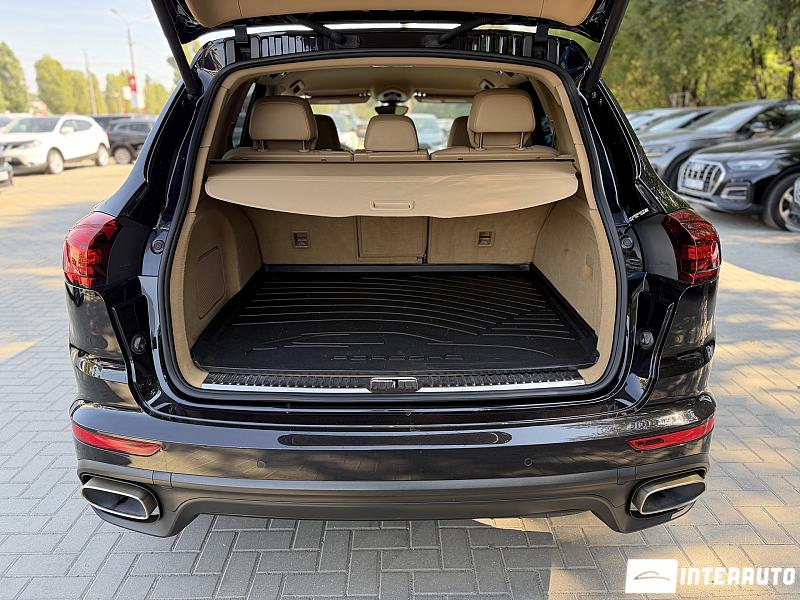 porsche Cayenne 2016