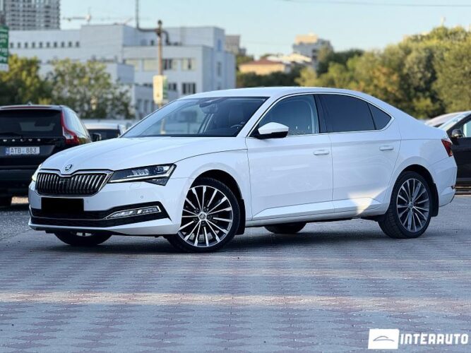 Skoda Superb 2020 doar la InterAuto