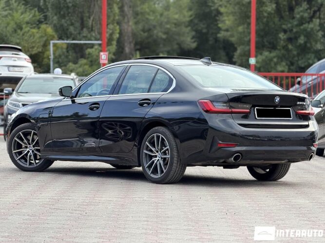 bmw 330E 2020
