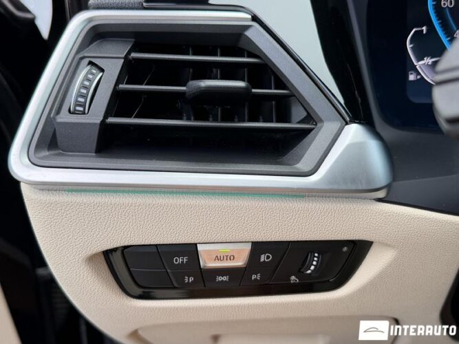 bmw 330E 2020