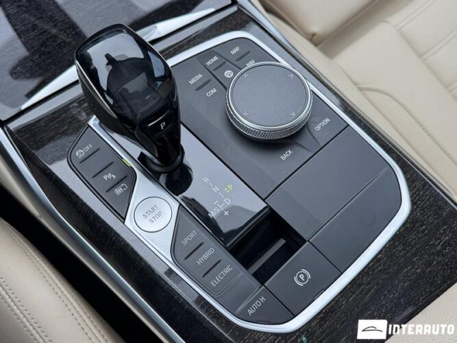 bmw 330E 2020
