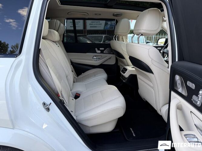 Mercedes GLS 580 44 mercedes GLS 580 2022