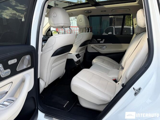 Mercedes GLS 580 43 mercedes GLS 580 2022