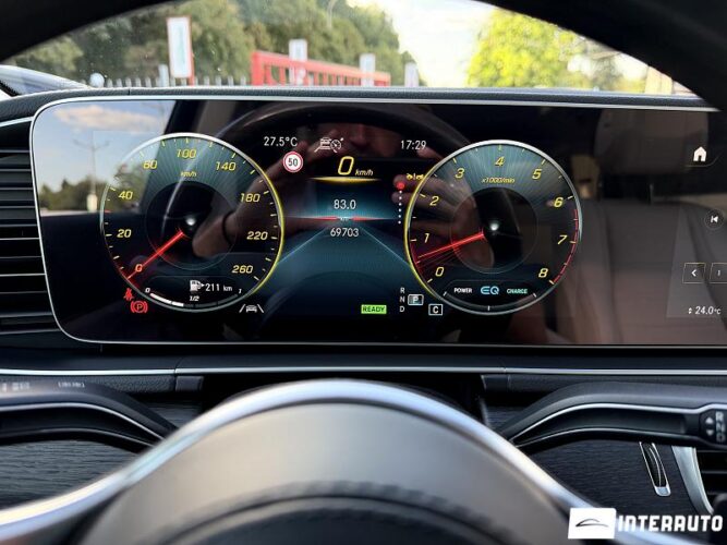 Mercedes GLS 580 49 mercedes GLS 580 2022