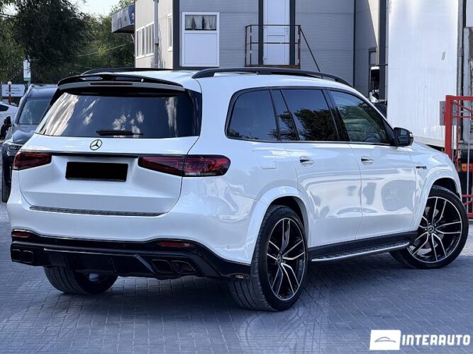 Mercedes GLS 580 37 mercedes GLS 580 2022